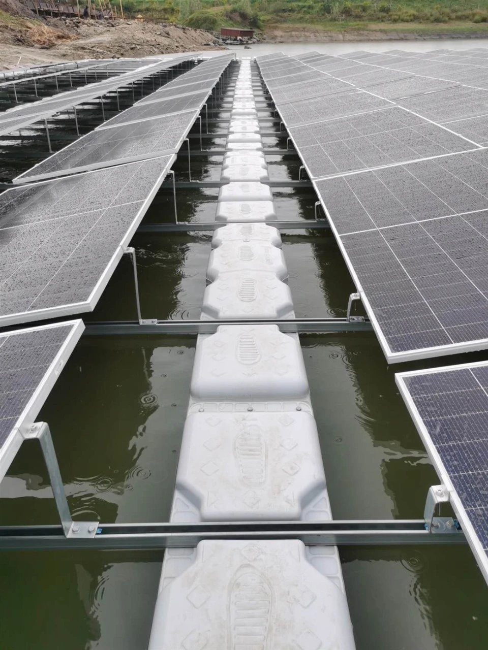 floating solar array in the lake